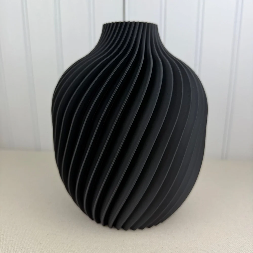 Unique Spiral Modern Flower Vase, The Kivan Vase, Plant Lover